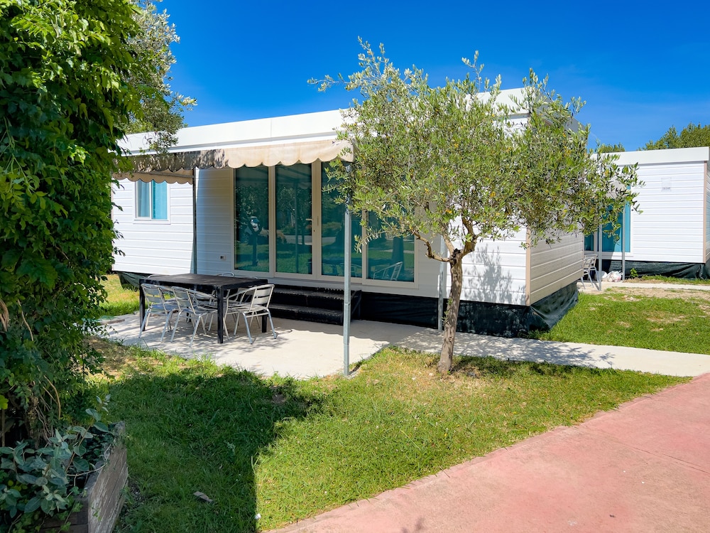 The Garda Village 44/55