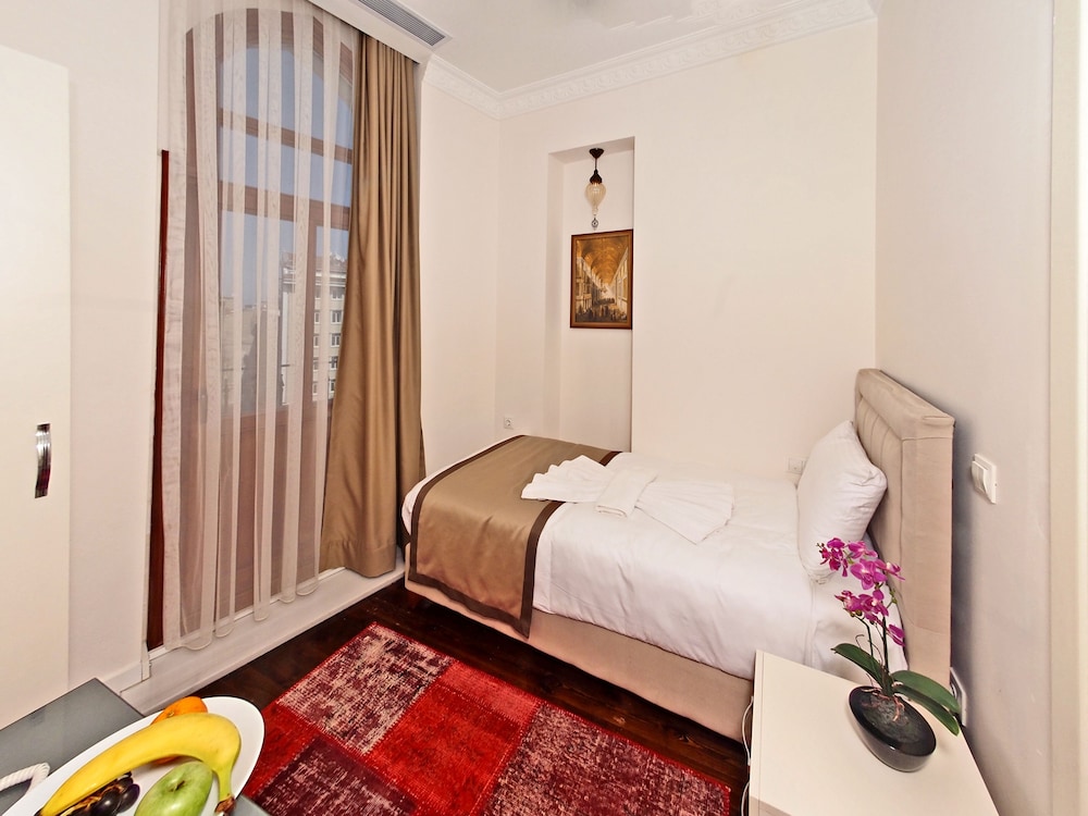 Nusret Bey Hotel 10/32