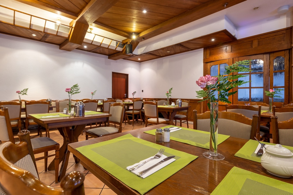 Trip Inn City Hotel Krefeld 39/50