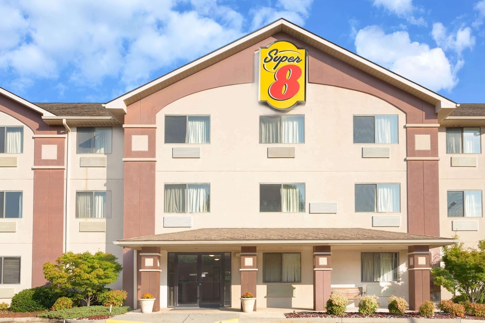 Super 8 By Wyndham Lynchburg Va 4/37