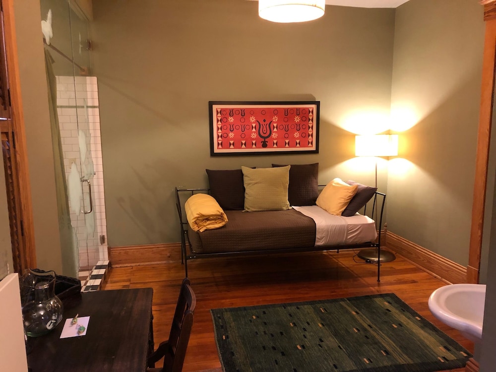 Hotel Frederick 31/50