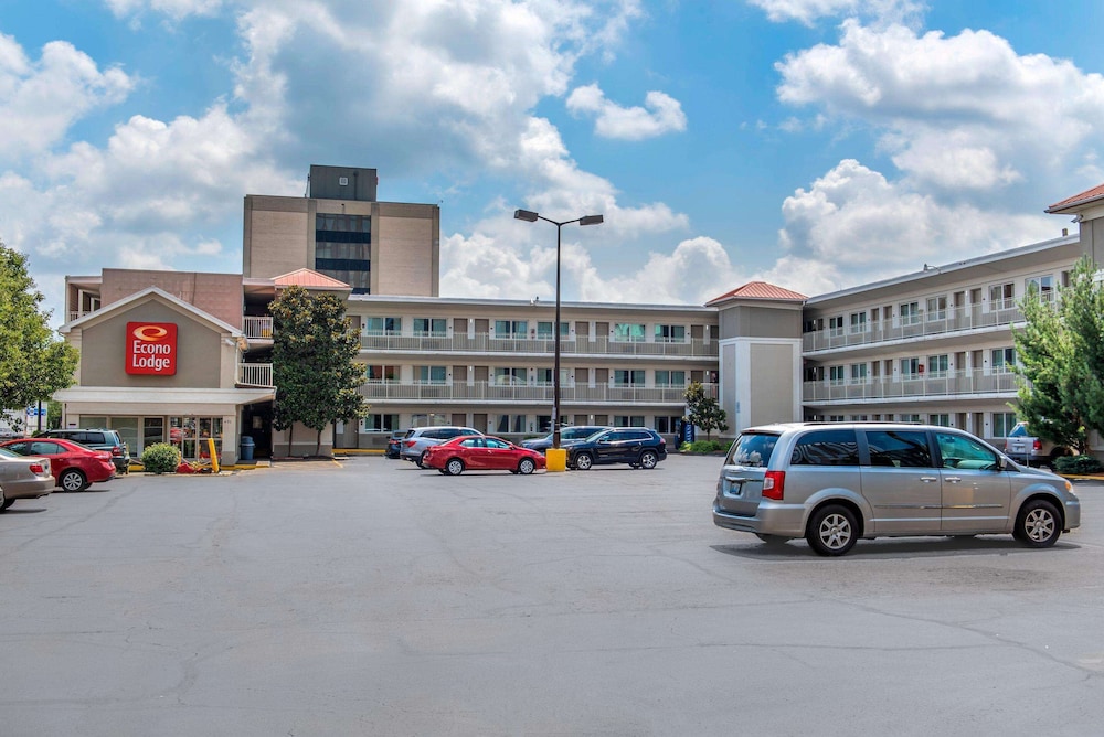 Econo Lodge Louisville Downtown 5/44