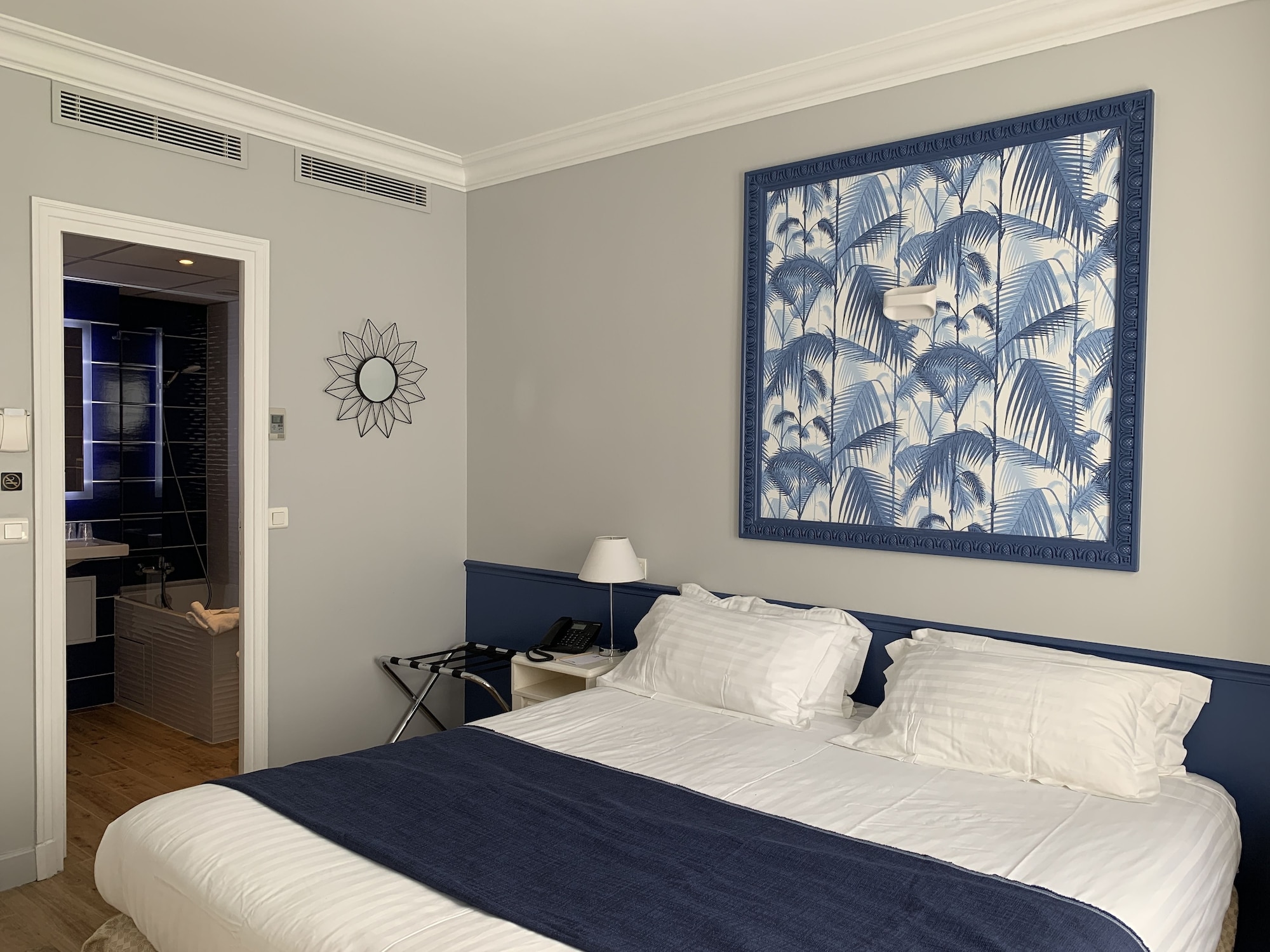 COMFORT, DOUBLE BED