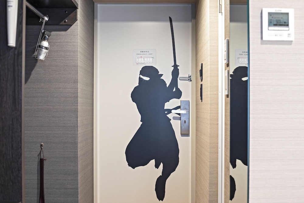 Hotel Ninja Black 19/24