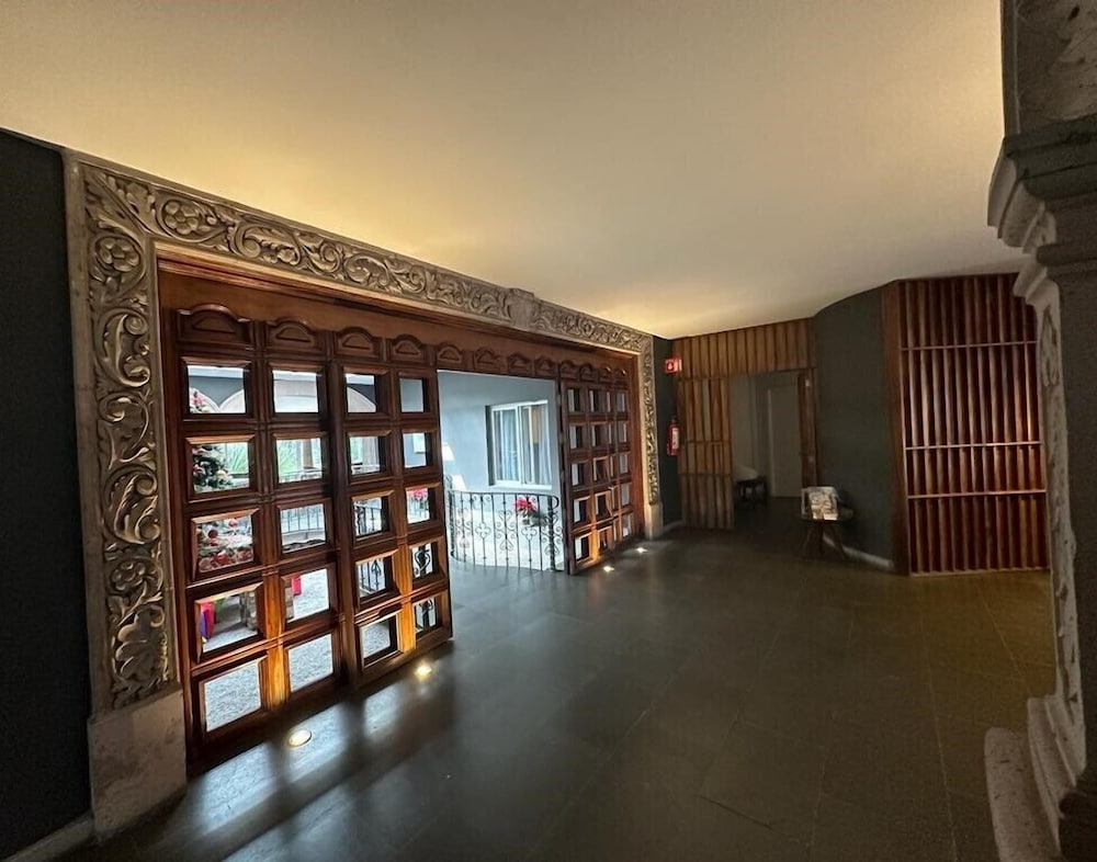 Hotel Casa Abadia 36/63