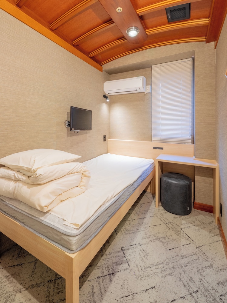 Capsule inn Osaka - Caters to Men 21/74