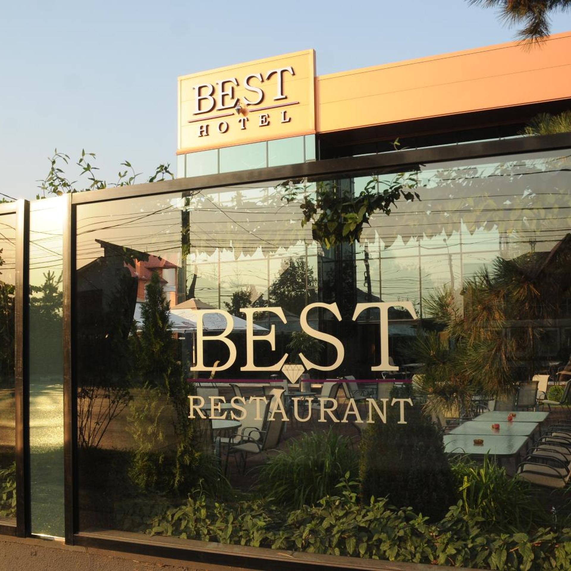 Best Hotel 6/49