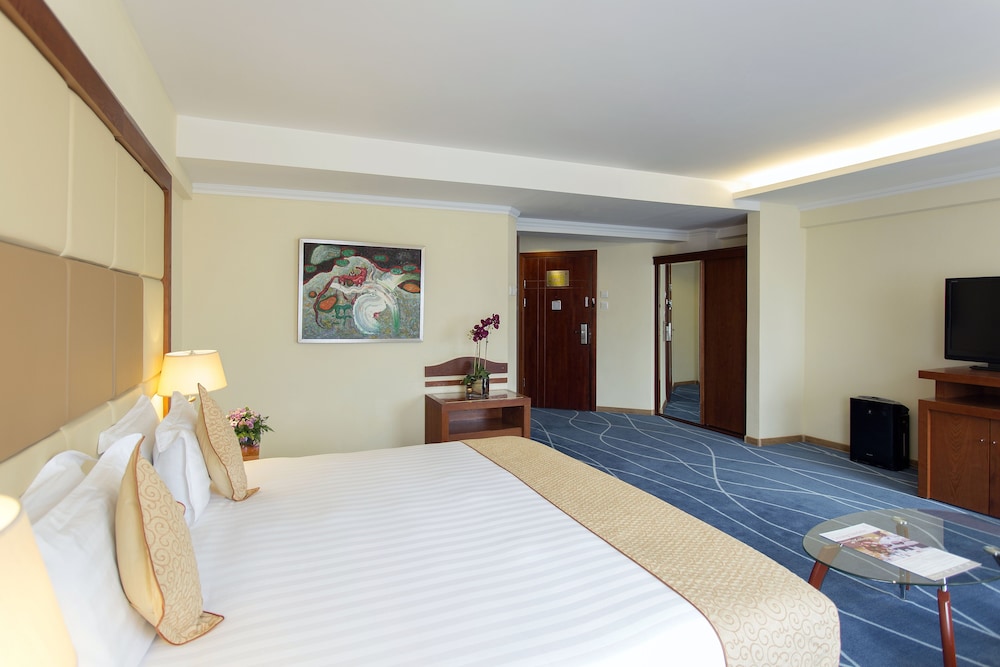 Kempinski Hotel Khan Palace 25/81