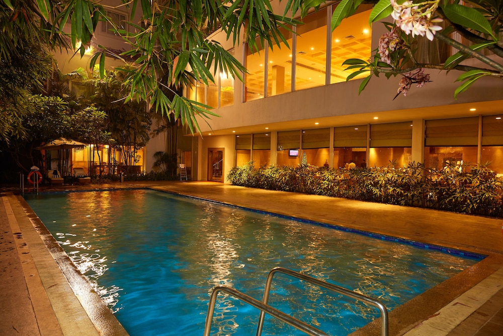 Park Plaza Chennai Omr 2/72