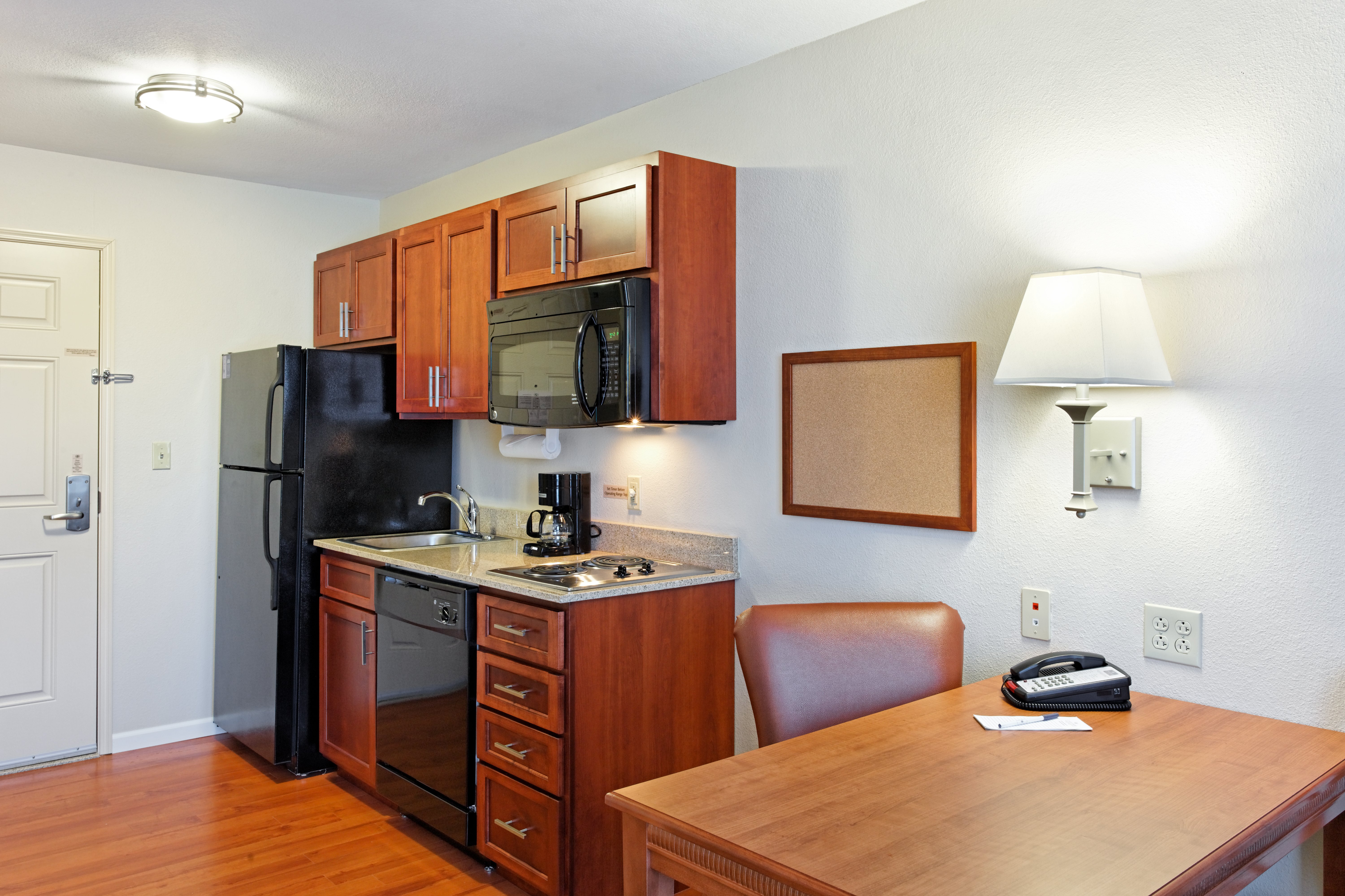 CANDLEWOOD SUITES CAPE GIRARDEAU 45/68