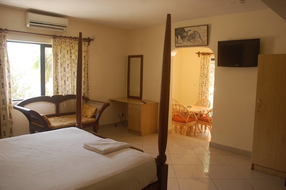 Regency Park Hotel Mombasa 12/42