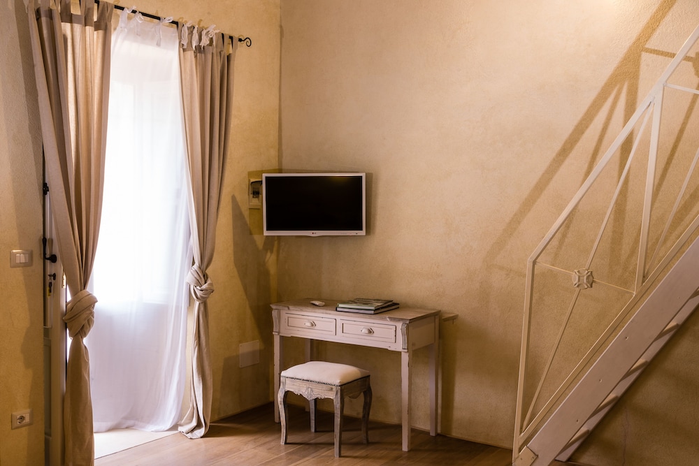 Borgo del Carato 30/47