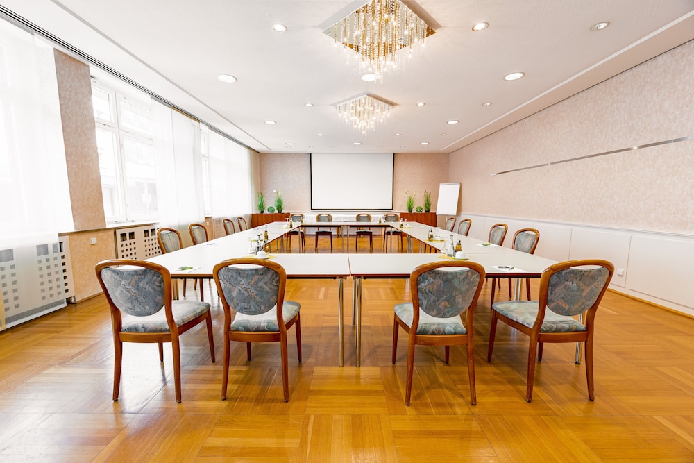 Top Vch Hotel Wartburg Stuttgart 37/39