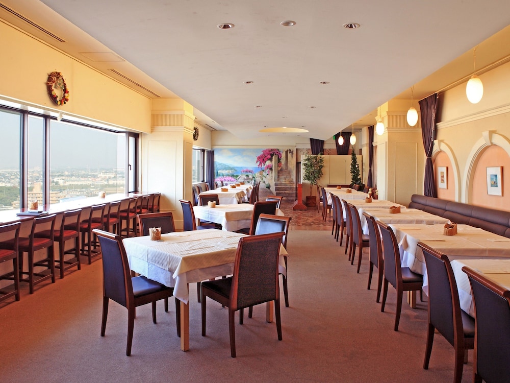 Hotel Crown Palais Chiryu 57/69