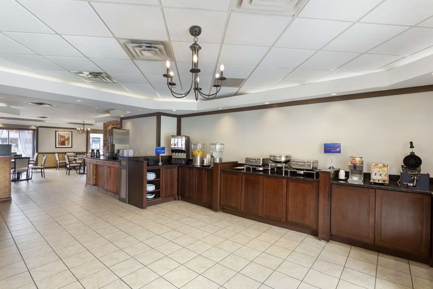Best Western Mill River Manor 7/39