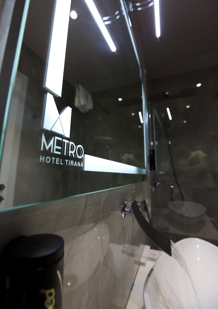Metro Hotel Tirana 49/49