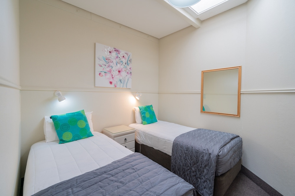 ASURE Explorer Motel & Apartments 17/44