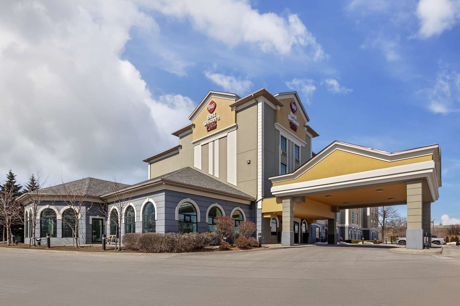 Best Western Plus Executive Inn in TORONTO