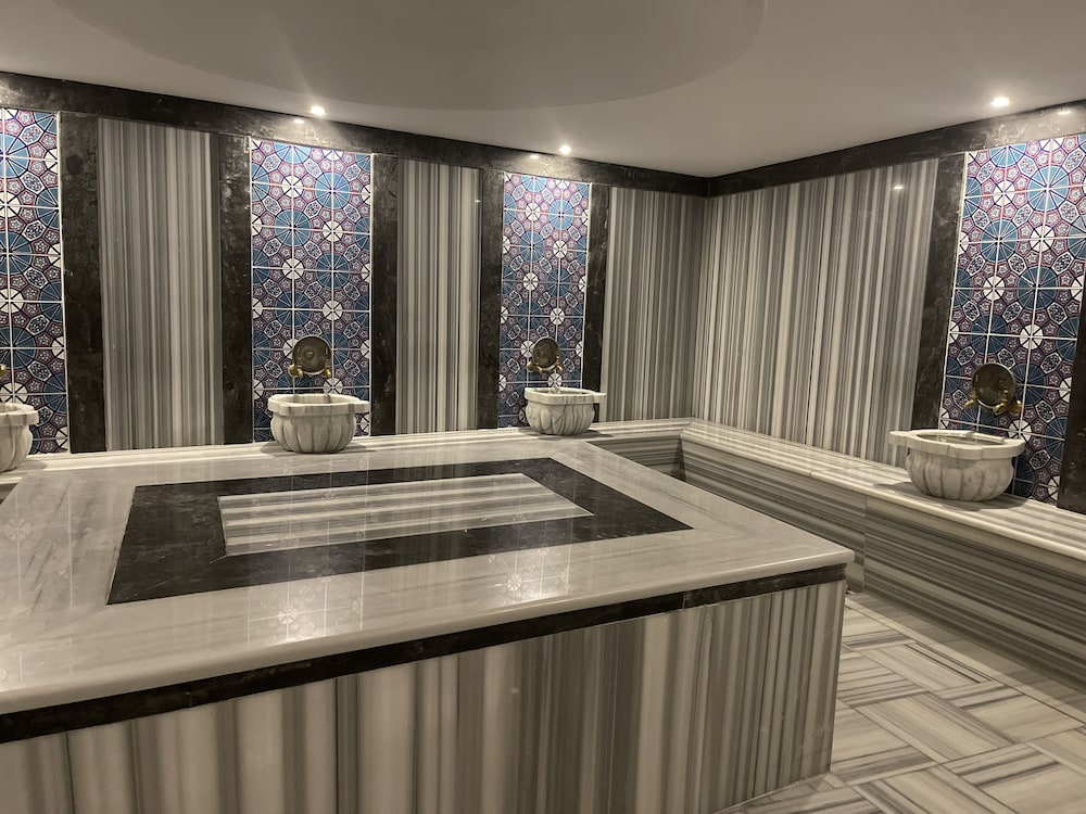 Le Luxe Suites Hotel & Spa 23/50