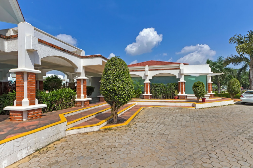 Prakruti Resort 25/31
