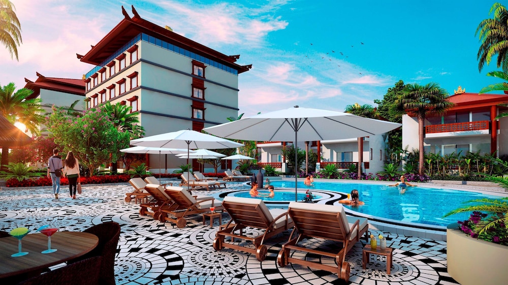 Shyama Sarovar Portico 56/64