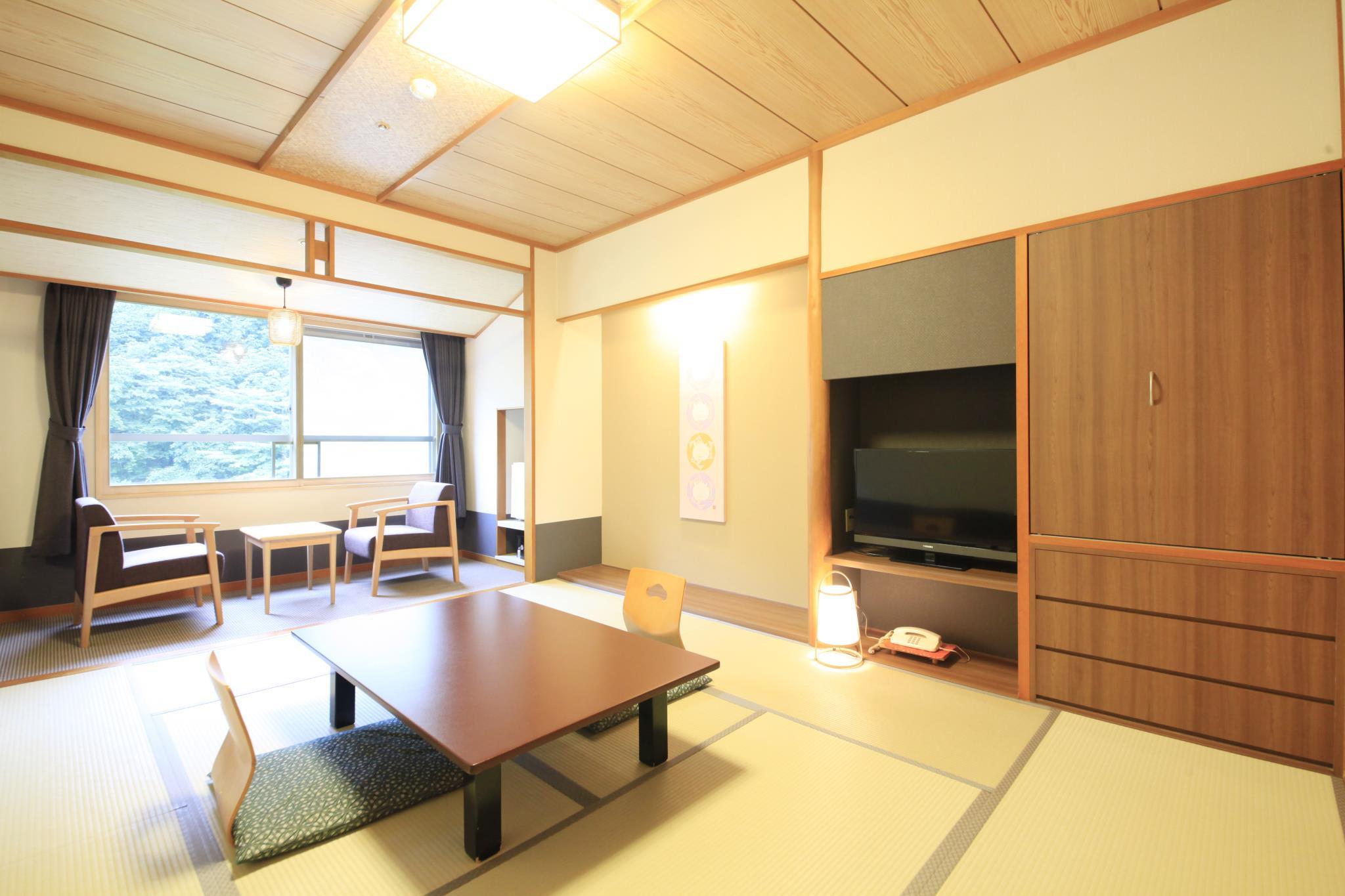 Japanese, 5 Futon Beds, Tatami