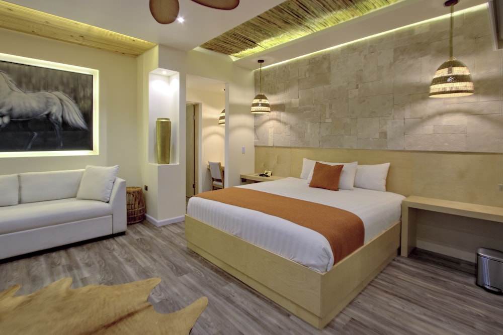Bottega Hotel Boutique 20/50