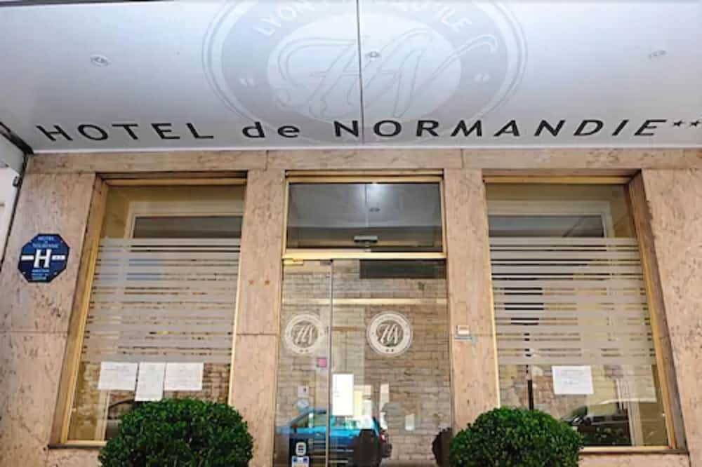Hotel de Normandie 33/45