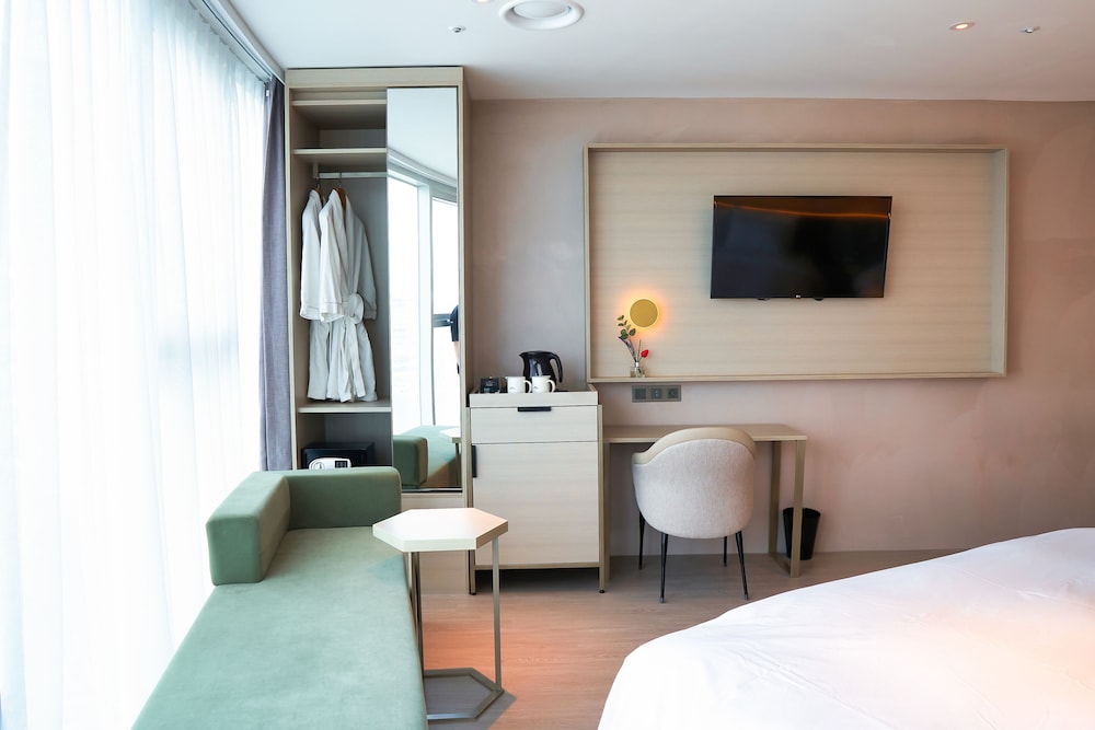 Hotel Aqua Palace 46/64