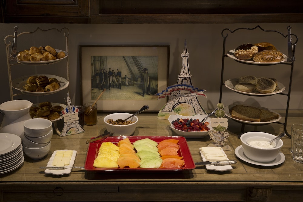 Enchante Boutique Hotel 44/45