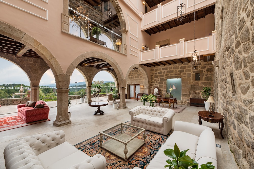Aurea Palacio De Sober 49/73