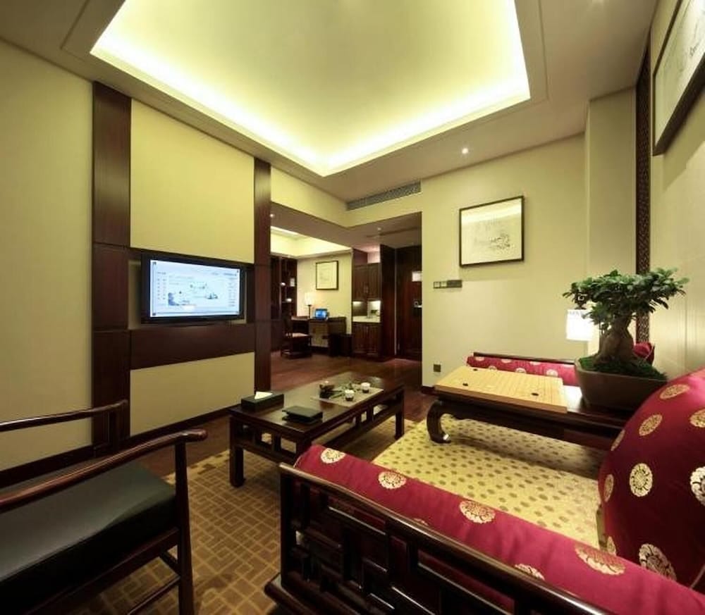 Hangzhou Tianyuan Tower Hotel 11/21