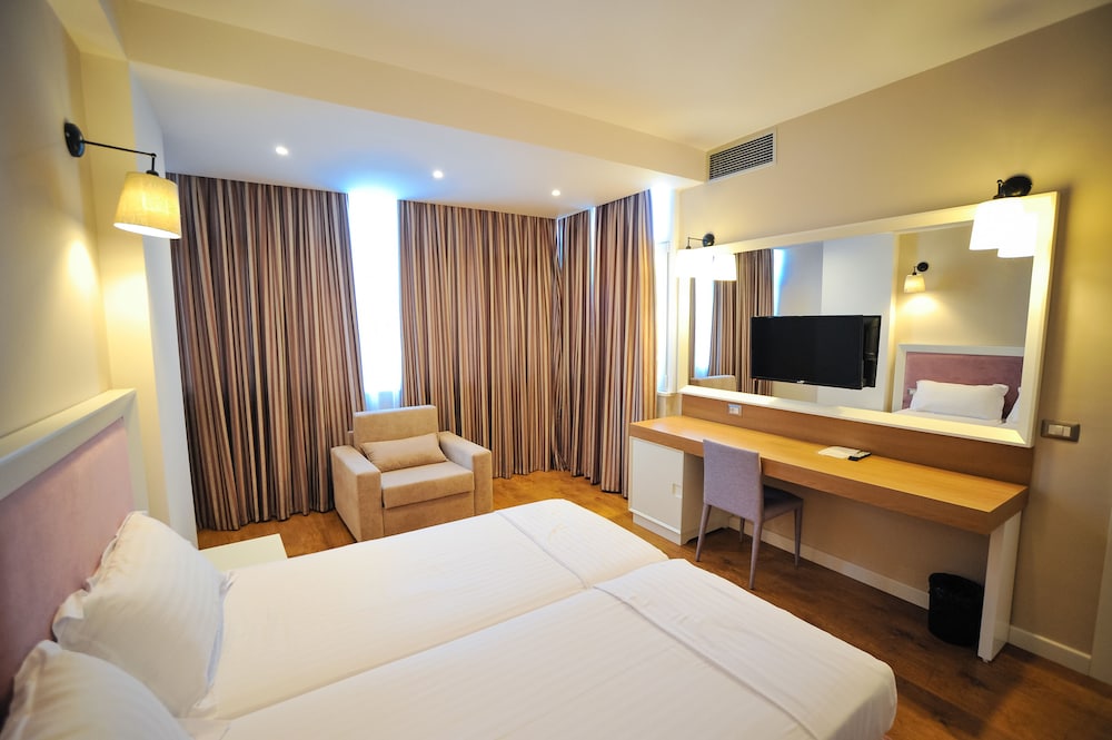 Sandy Beach Resort 16/74