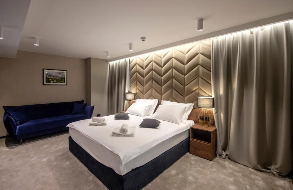 Hotel Turist 12/49