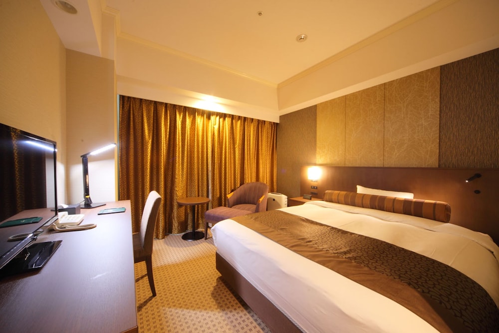Room at Hotel Metropolitan Nagano, NAGANO