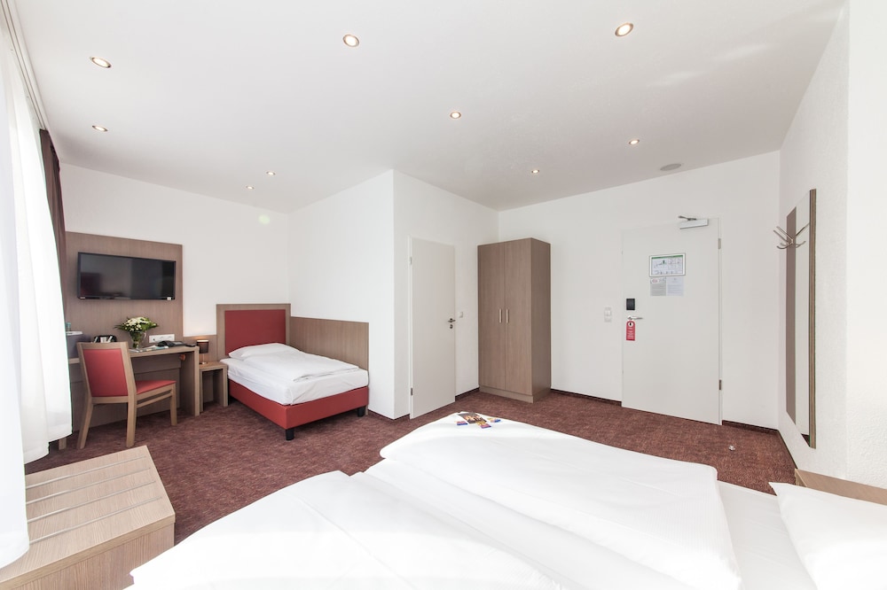 Novum Hotel Excelsior 18/56