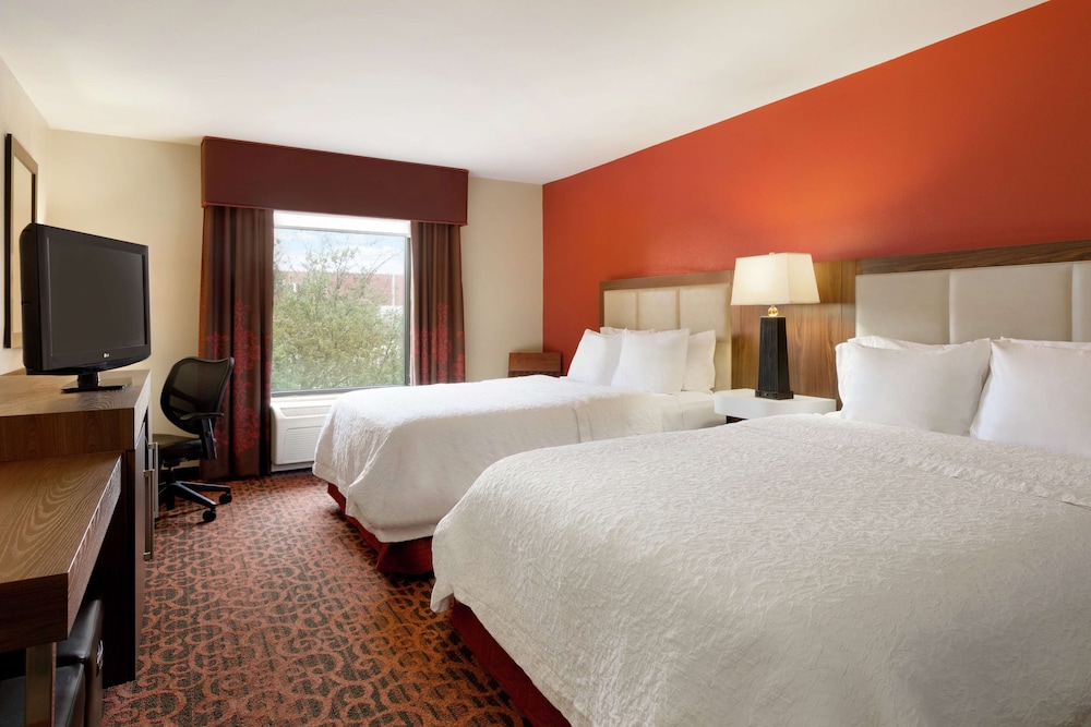Hampton Inn Wichita Falls Sikes Senter Mall 8/36