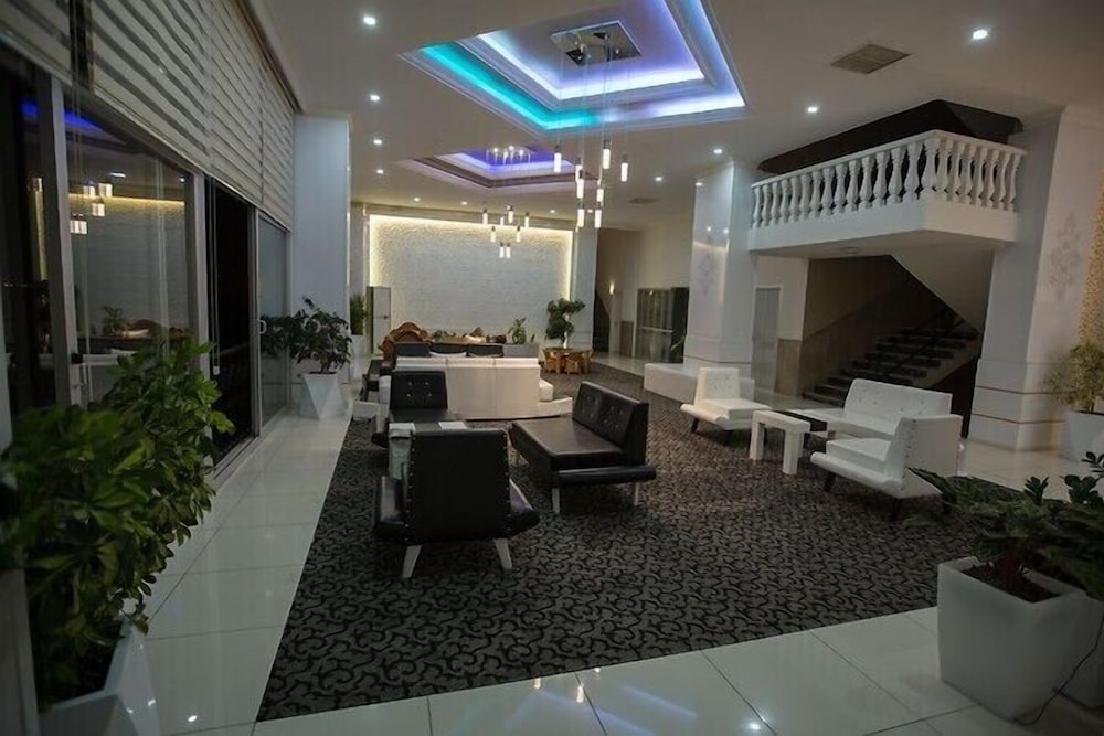 Issos Otel 5/11