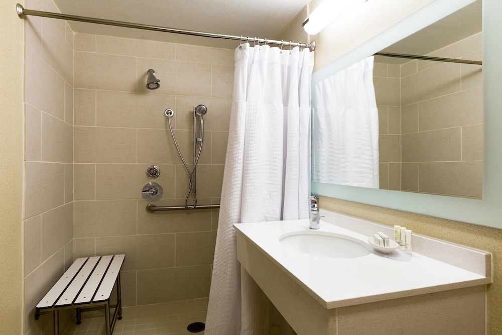 Springhill Suites by Marriott Austin South 10/31