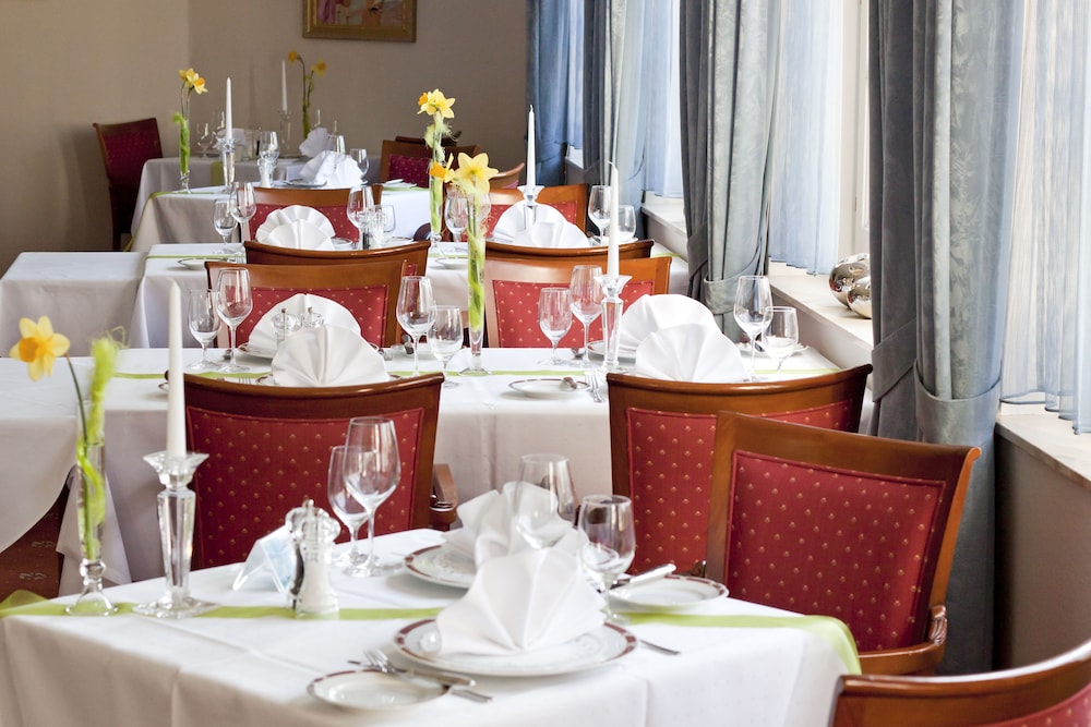 ATLANTIC Hotel Landgut Horn 48/63