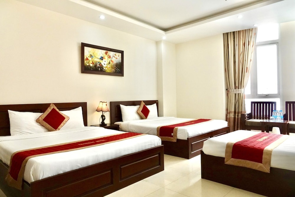 غرفة عائلية بحوض استحمام، Da Nang Port Hotel 2/4