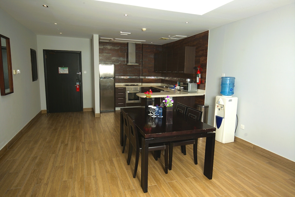 Al Manzil Hotel Bahrain 13/79
