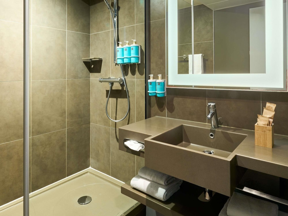 Novotel Paris La Defense Esplanade 72/72