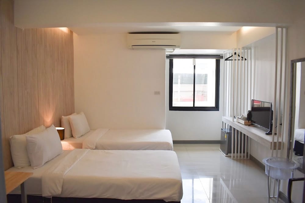 غرفة قياسية بسريرين منفصلين، Loyy Hotel 4/6