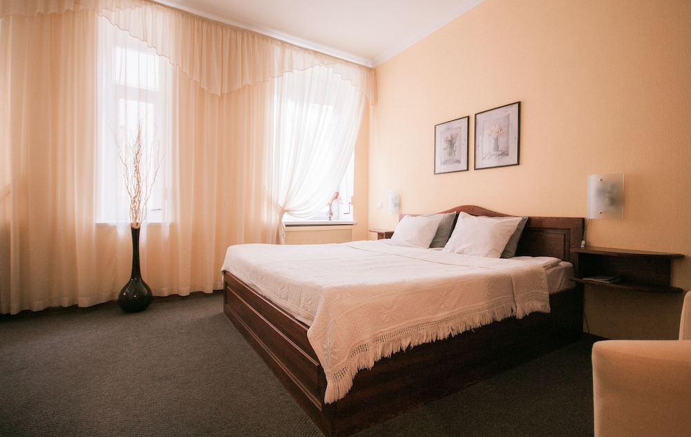 Hotel Kert 5/27