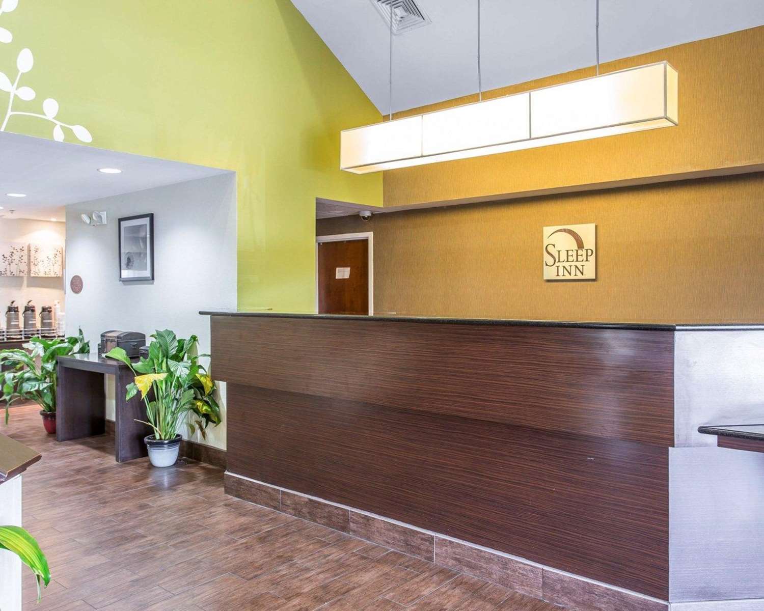Sleep Inn Columbia 4/43