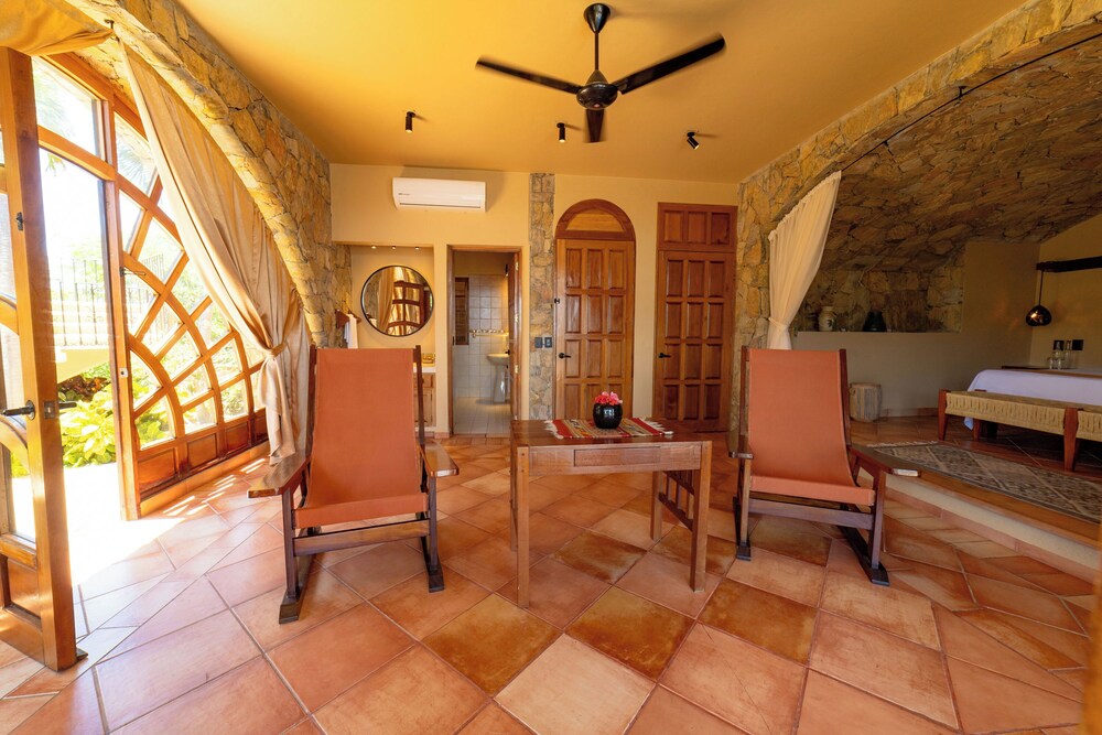 Casa Ceiba Huatulco - Adults Only 8/48
