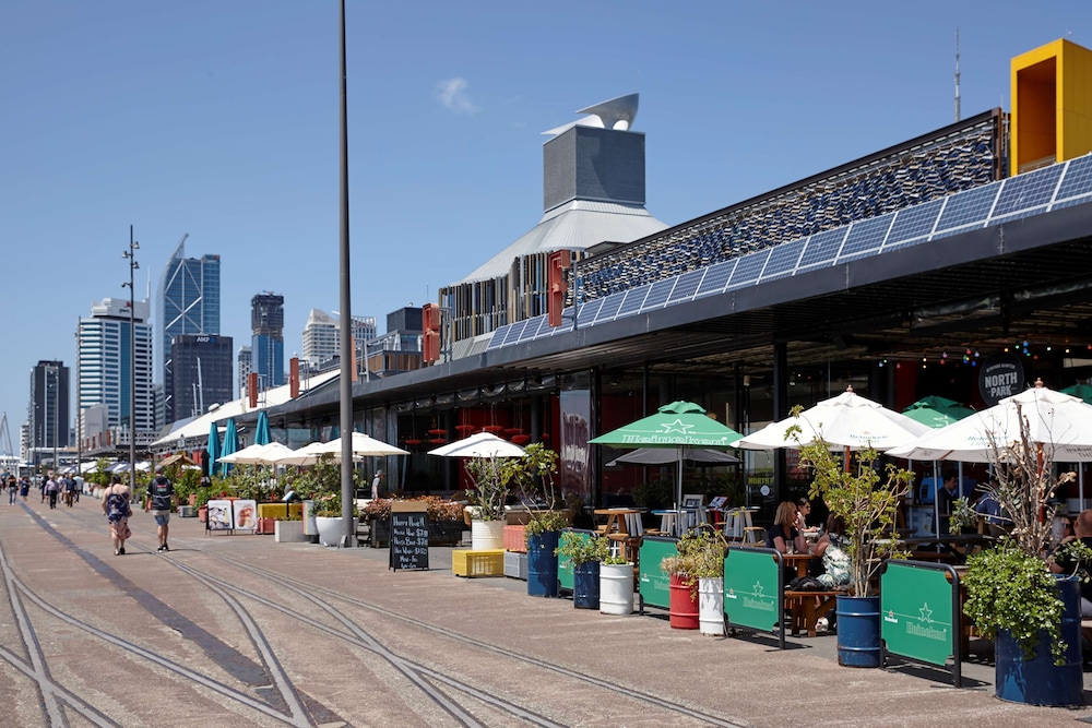 Travelodge Hotel Auckland Wynyard Quarter in AUCKLAND