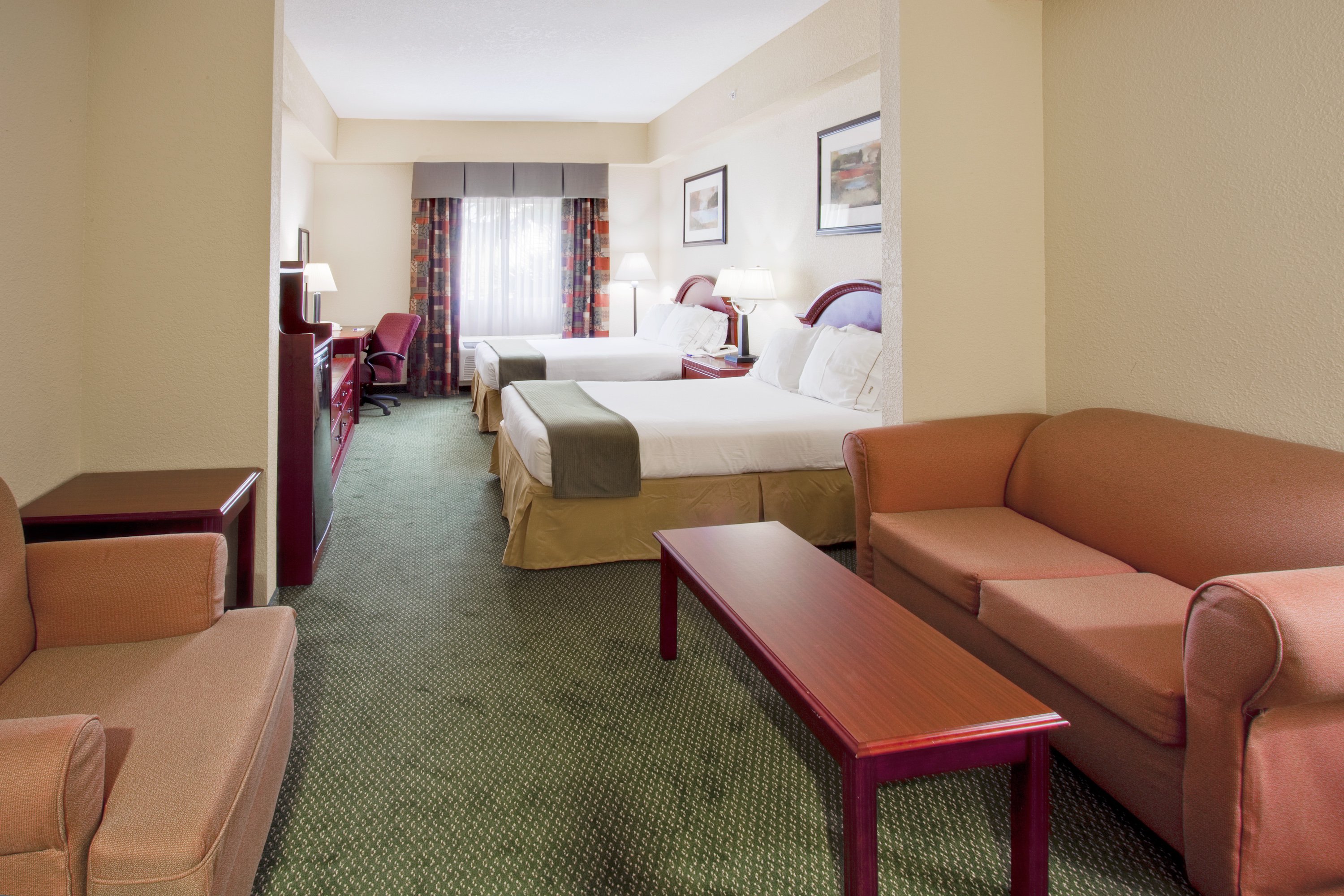 Holiday Inn Express West Palm Beach Metrocentre 53/74