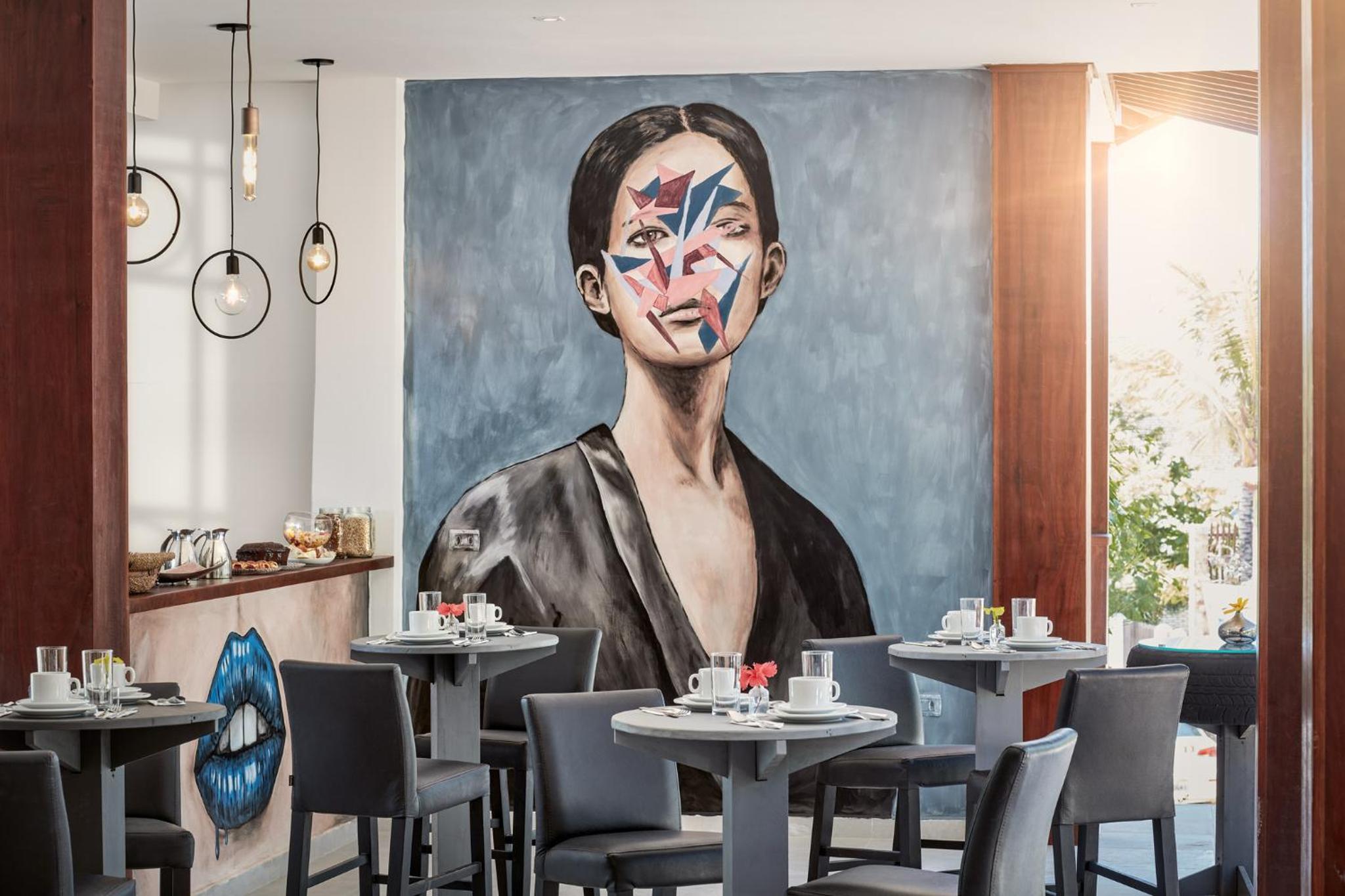 Rox by Essenza Hotel 13/21